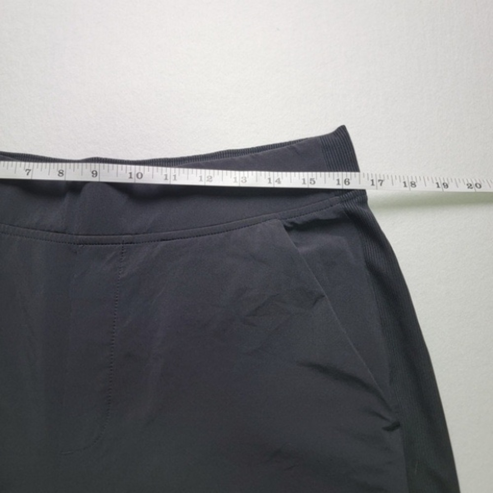 Athleta Black Activewear Pants - Picture 6 of 8